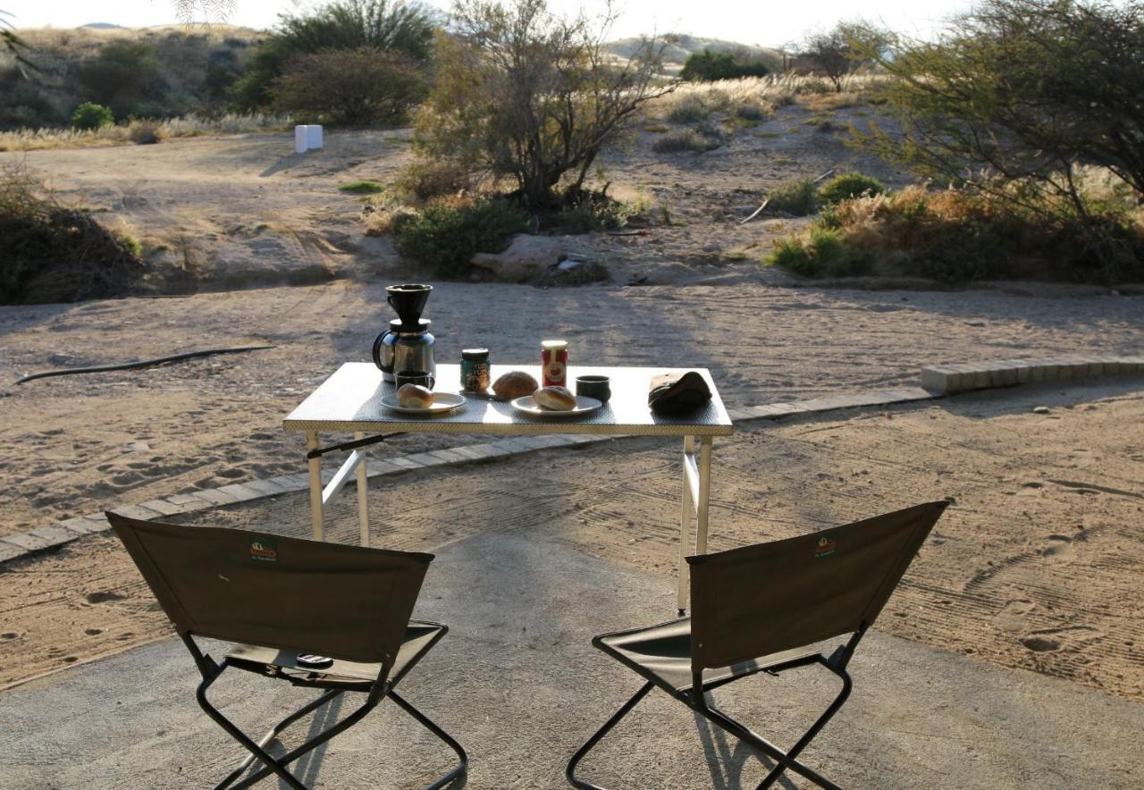 Achab Self Catering Tent Usakos Esterno foto