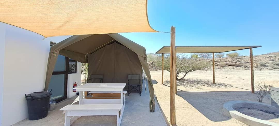 Achab Self Catering Tent Usakos Esterno foto