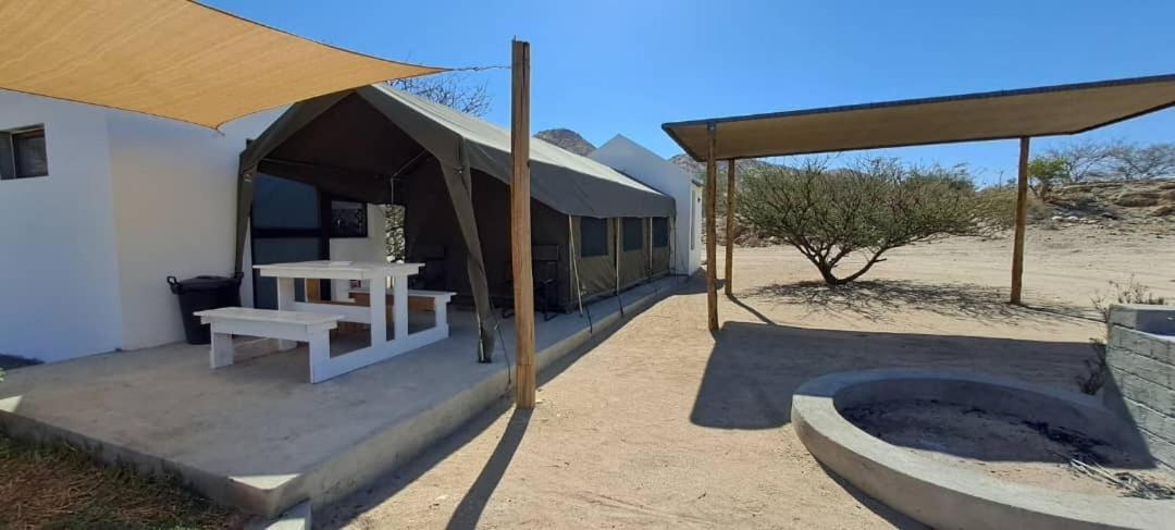 Achab Self Catering Tent Usakos Esterno foto